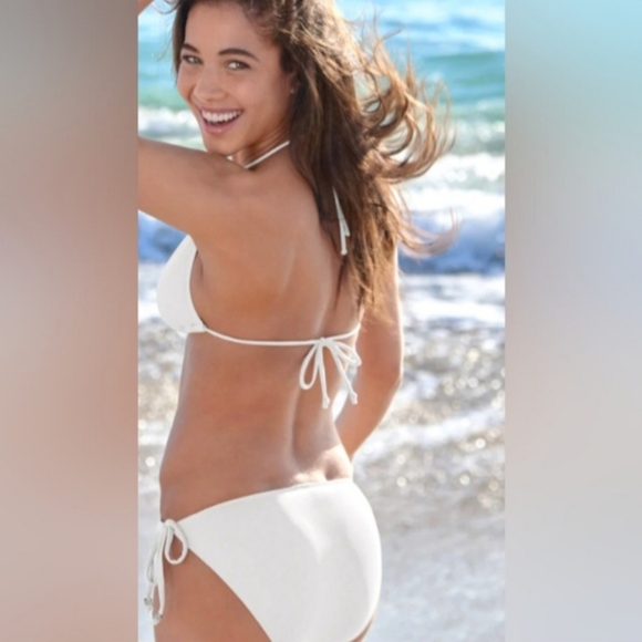 VENUS Bahamas Triangle White Bikini Top, Size 32D/34C/36B - Picture 3 of 9